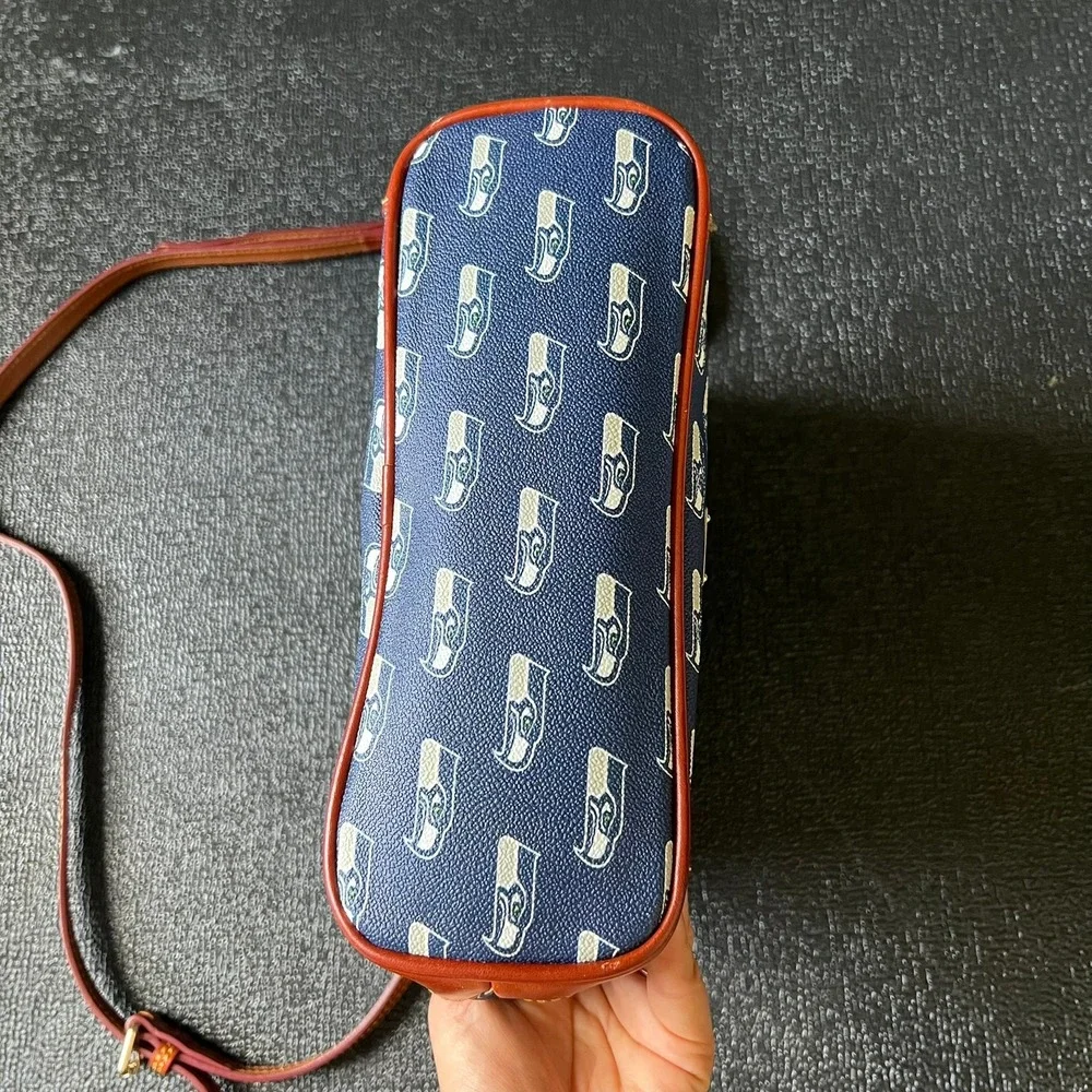 Dooney & Bourke great preowned
